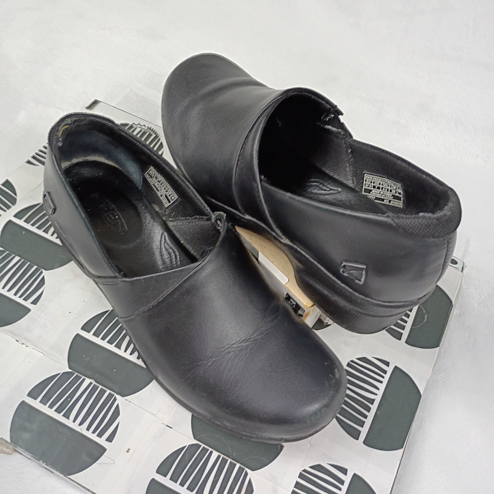 KEEN Kaci Black Full Grain Leather Slip On Clogs Shoes Womens 7 Nurse Work - Picture 2 of 9